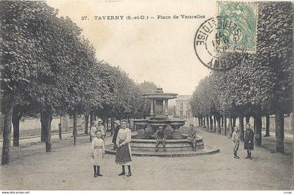 CPA Taverny Place de Vaucelles