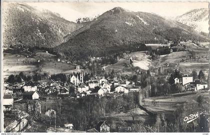 CPSM Theys Vue générale et les Montagnes du Merdaret