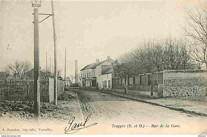 78 - Trappes - Rue de la Gare - CPA - Voir Scans Recto-Verso