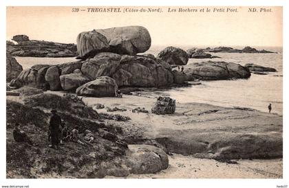 Trégastel - Les Rochers et le Petit Port