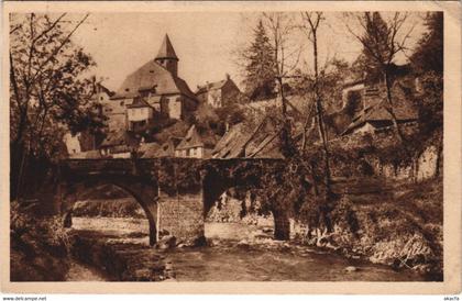 CPA TREIGNAC Vue du Vieux Pont (144617)