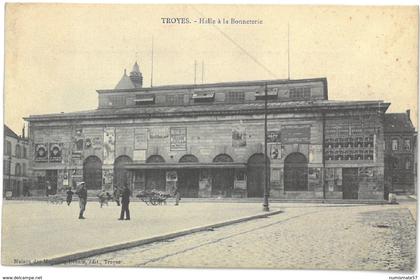 CPA TROYES - Halle à la Bonneterie - Ed des Magasins Réunis , Troyes