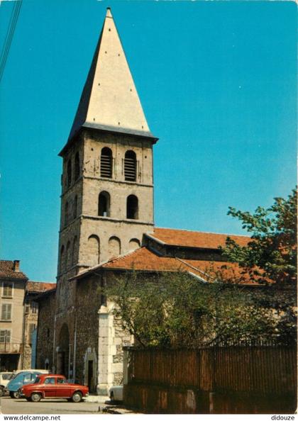 38 - Tullins Fures - Eglise Saint Laurent des Près - Automobiles - CPM - Voir Scans Recto-Verso