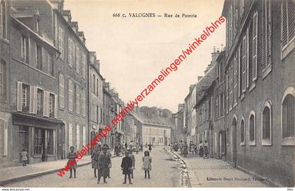 Rue de Poteris - Valognes - (50) Manche