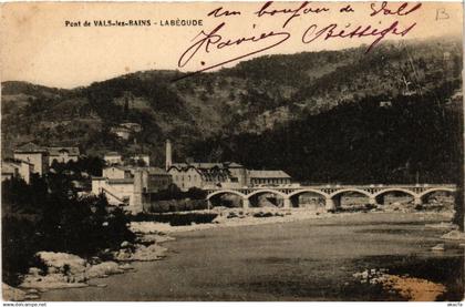 CPA VALS-les-BAINS - Pont de VALS-les-BAINS - LA BÉGUDE (484473)