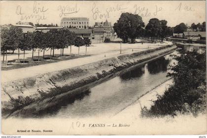 CPA VANNES - La Riviere (33161)