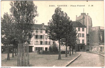 Carte Postale Ancienne de VANVES-Place Faleret