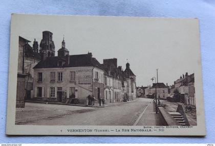 Vermenton, la rue Nationale, Yonne 89