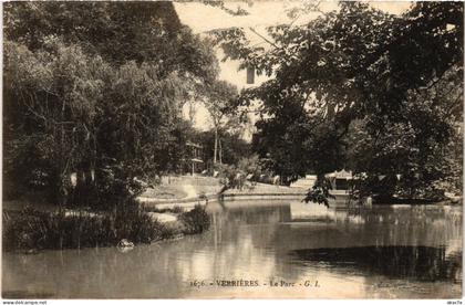 CPA VERRIERES-le-BUISSON Le Parc (1354203)