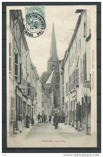 54 - Vézelise - Grand'Rue - animée