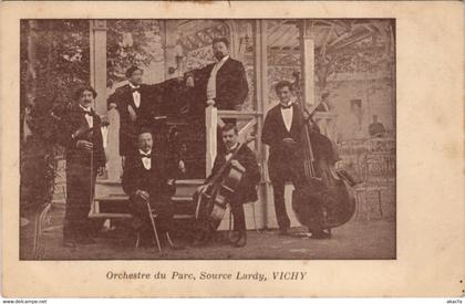 CPA VICHY - Orchestre du Parc Source Lardy (125451)