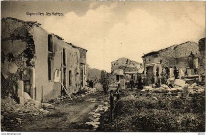 CPA Vigneulles-les-Hattonchatel - Rue - Strassenpartie - Ruines (1036946)