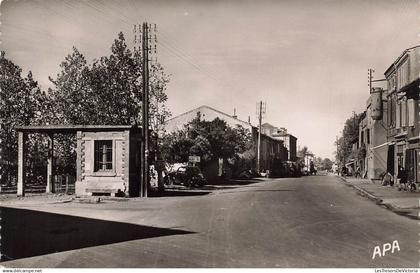 FRANCE - Villefranche-D'Albigeois (Tarn) - Avenue d'Albi - APA Poux - Carte postale ancienne