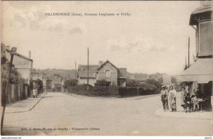 CPA VILLEMOMBLE - Avenue Lespinasse et Fredy (124266)