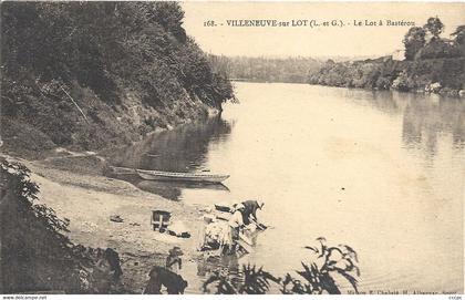 CPA Villeneuve-sur-Lot Le Lot à Bastérou