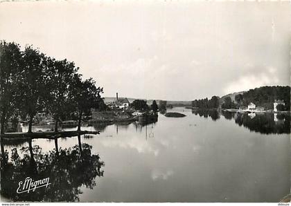 89 - Villeneuve sur Yonne - Les bords de l'Yonne - CPSM grand format - Flamme Postale de Villeneuve sur Yonne - CPM - Vo