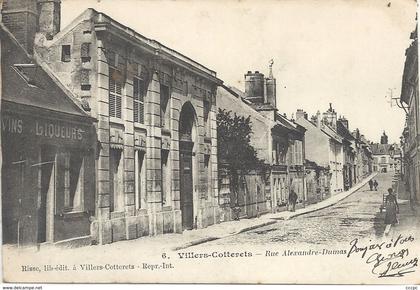 CPA Villers-Cotterets Rue Alexandre Dumas