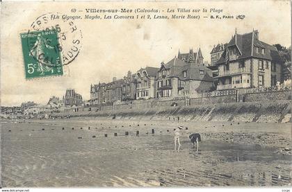 CPA Villers-sur-Mer Les villas sur la Plage