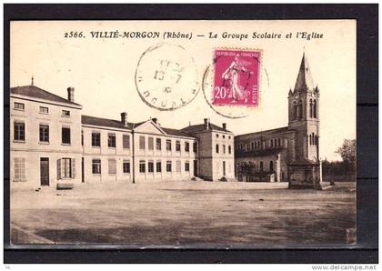 69 - Villié-Morgon - Le Groupe Scolaire et l'Eglise