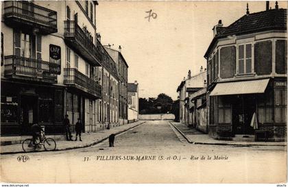 CPA VILLIERS-sur-MARNE Rue de la Mairie (869757)