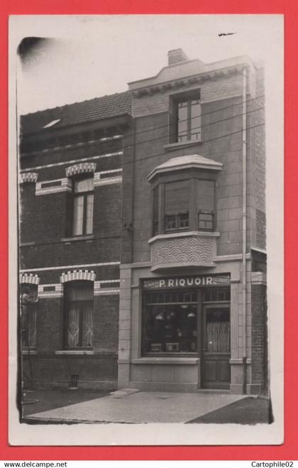 62 - Vitry en Artois - Carte photo électricien rue de la gare