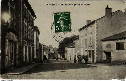 CPA VIVONNE - Grand'Rue prise au Nord (365782)