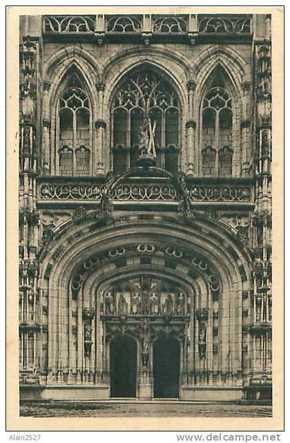 01 - Eglise de BROU - Portail (RF. 1602)