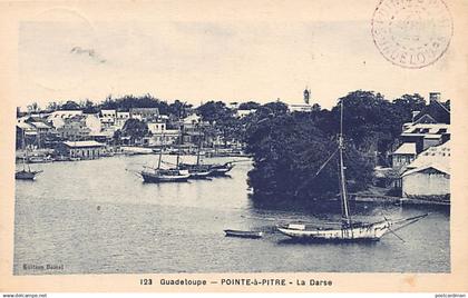 Guadeloupe - POINTE À PITRE - La darse - Ed. Boisel 123