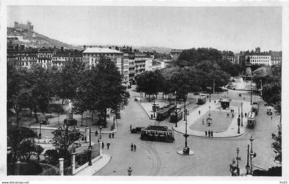 Lyon 2 gare Perrache tramway 4 Trolliet