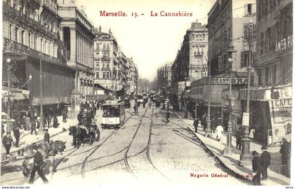 Carte Postale ancienne de  MARSEILLE - La Canebière