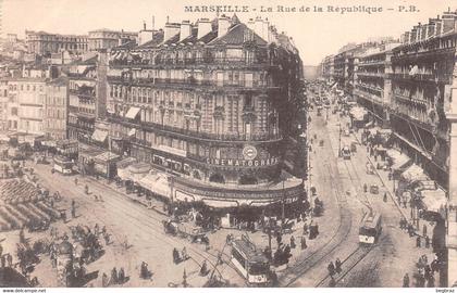 MARSEILLE    RUE DE LA REPUBLIQUE