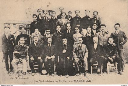 CPA-13-MARSEILLE-Les volontaires de St Pierre-Gros plan