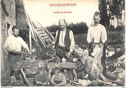 Carte postale ancienne de SAINT  NICOLAS des BIEFS - Ateliers de Saboterie