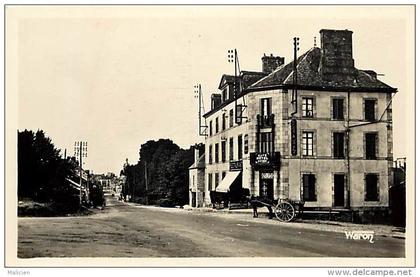 - côtes d armor -ref -C284 -  caulnes - avenue de la gare - cafe hotel restaurant -  carte bon etat -