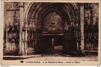 CPA Le Moutier d'Ahun Portail de l'Eglise FRANCE (1050991)