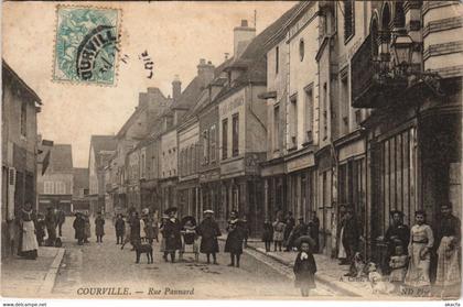 CPA COURVILLE Rue Pannard (43094)