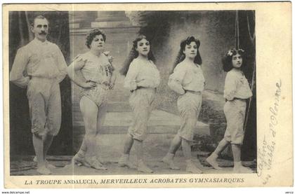 Carte Postale Ancienne de La Troupe ANDALUCIA-Merveilleux Acrobates Gymnasiarques