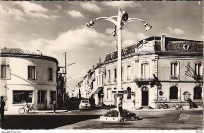 CPA Saujon-La Poste (28442)