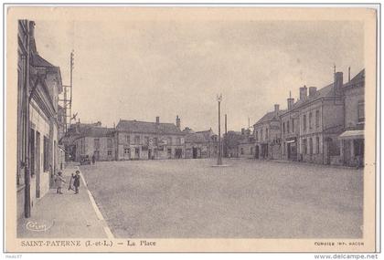 Saint Paterne - La Place