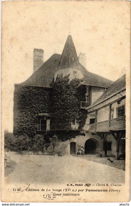 CPA Chateau de la Sauge, Cour interieure FRANCE (1043770)