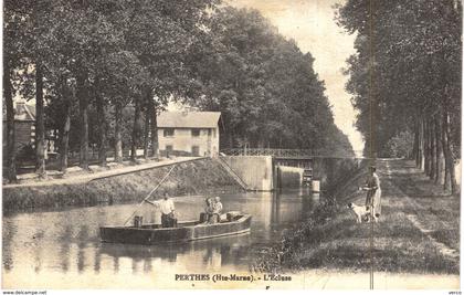 Carte postale ancienne de PERTHES