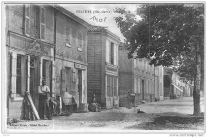 CARTE POSTALE ANCIENNE DE PERTHES -  LA ROUTE