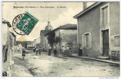 Carte Postale Ancienne de ROUVROY-Rue Principale-La Mairie