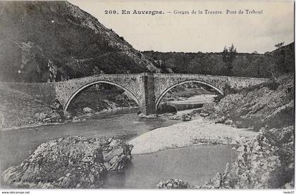 Saint-Flour - Gorges de la Truyère et Pont de Tréboul