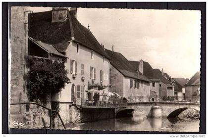 70 - Marnay - Hotel du Commerce et le Pont du Canal