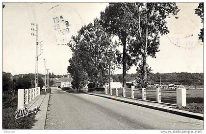 depts div.-seine et marne -  W640 - saint simeon - st simeon - le pont sur le grand morin - carte bon etat -