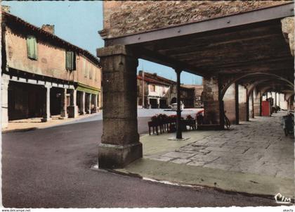 CPM Montpezat-de-Quercy Les Arcades 21079 (20380)