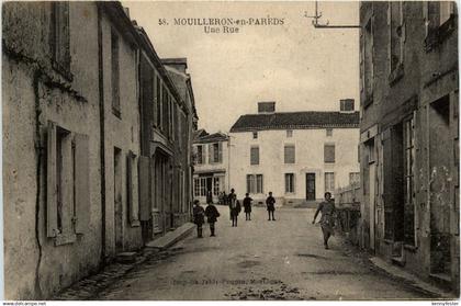 Mouilleron en Pareds - Une Rue