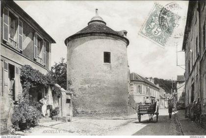 D95 ANDILLY < VUE ANIMEE DE LA RUE DE PARIS +BOUCHER DEVANT SA BOUCHERIE