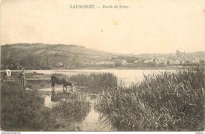 - val d oise -ref-767- lavacourt - bords de seine - vachère et ses vaches -